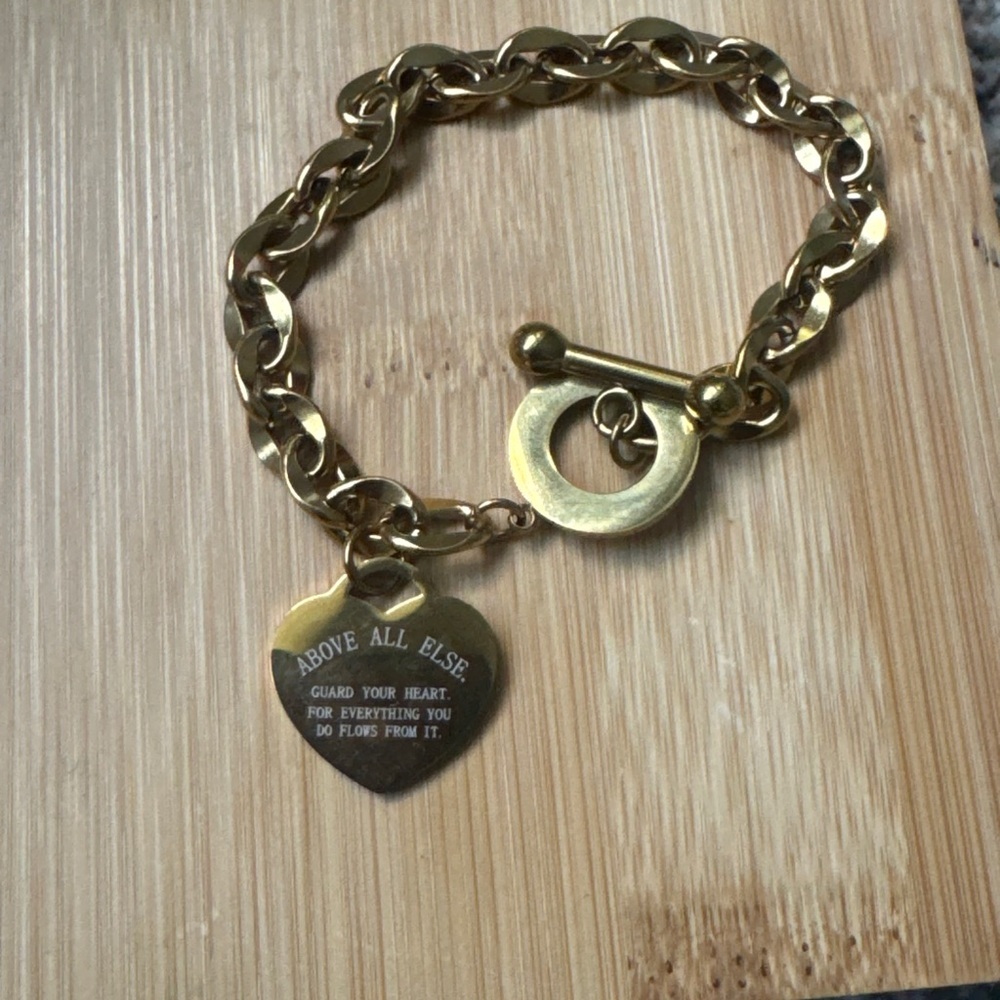 DENKAYS DELTA GIRL CABLE TWIST BRACELET